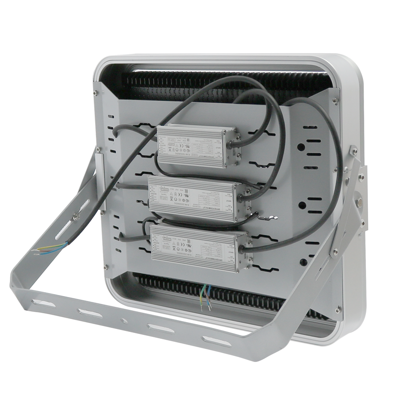 Proyector LED modular 500W chip LUMILEDS 62500Lm para pistas deportivas