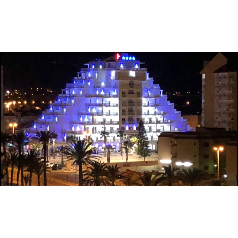 Foco proyector LED PRO exterior RGB 100W IP65