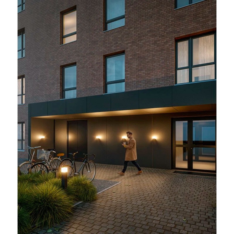 Borne lumineuse LARGO 50 E27 pour chemins avec prise