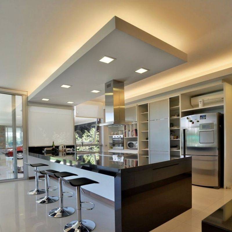 Placa downlight LED slim cuadrada 20W diámetro ajustable