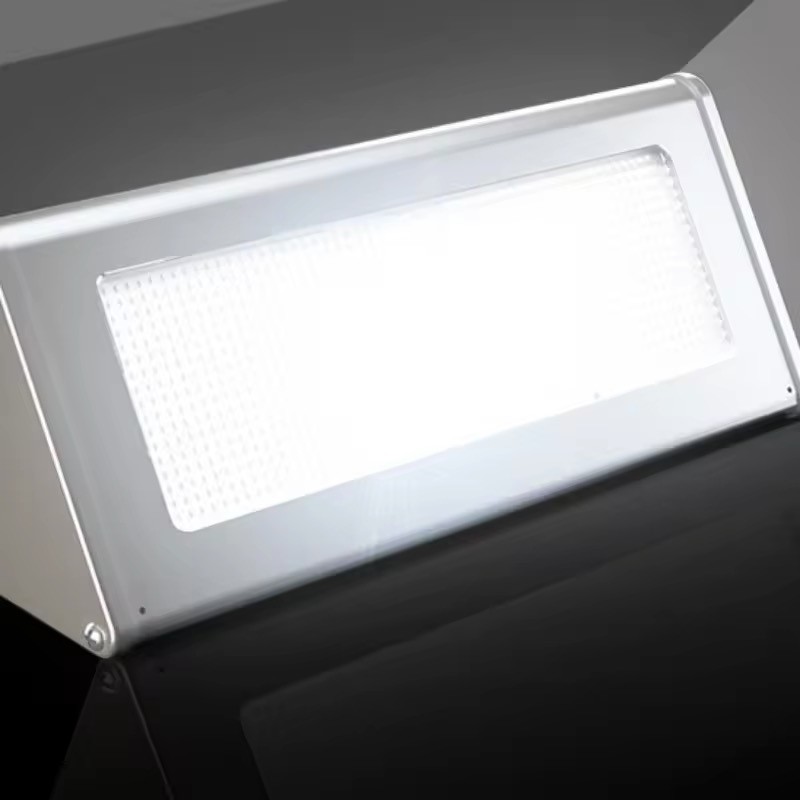 Aplique solar LED 8W con sensor RADAR 1000Lm IP65