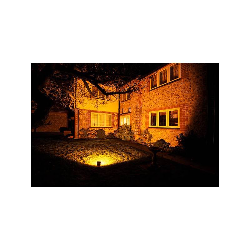 Projecteur LED Extérieur 150W IP65 - Lumière Ambre 2200K 13500Lm