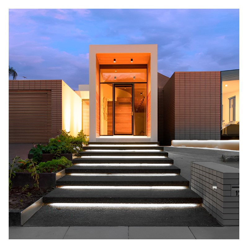 Tira LED SMD 230V 8W 120LED/m 800Lm/m IP65