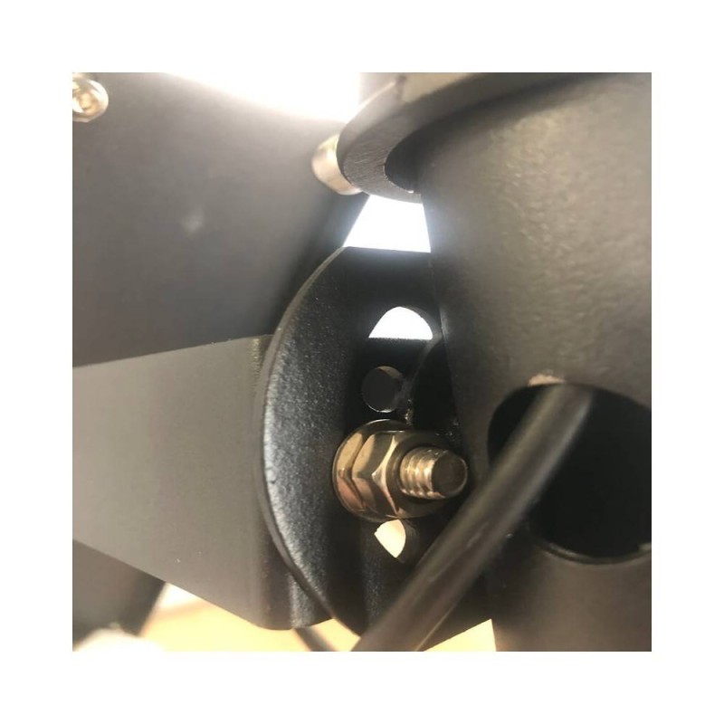 Farola LED solar 200W ECO programable chip SANAN 3927Lm