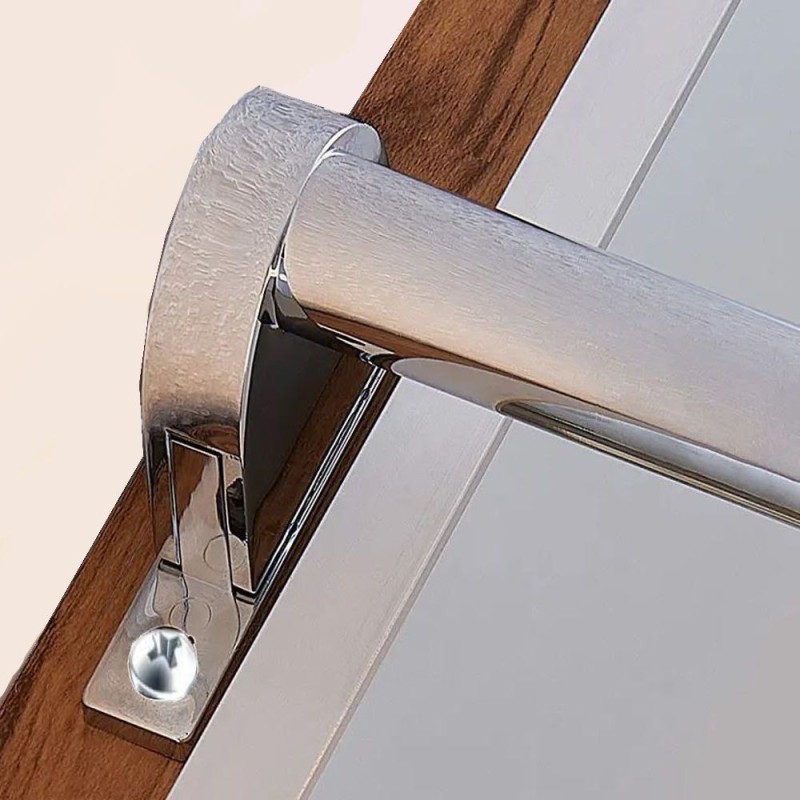 Applique LED cromato 6W per specchi e contenitori IP44