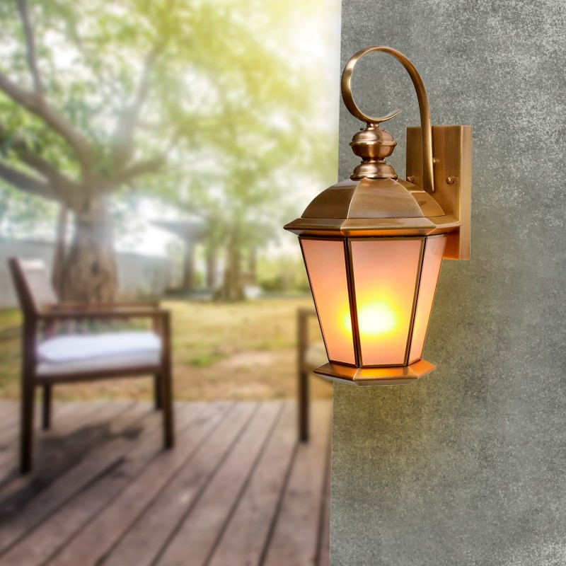 Farol candil de pared LED efecto fuego 4W latón 1800K IP65