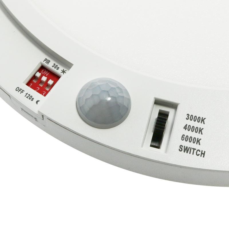 Downlight LED 18W CCT sélectionnable capteur PIR découpe adjustable